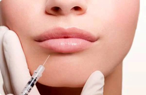 What are the side effects of lip gel?
