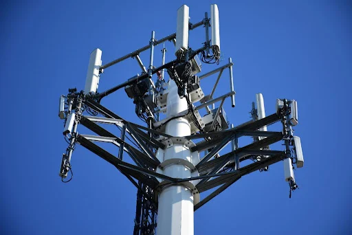 اقتصادی Application of monopole mast