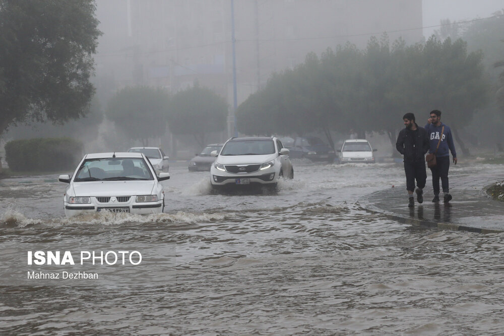 آمادگی دستگاه‌های امدادی و خدمات‌رسان در پی ورود سامانه بارشی به اصفهان