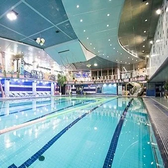 How do we know if the pool water is clean?