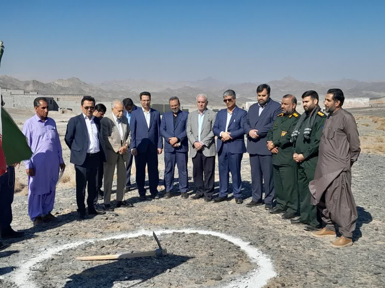 آغاز احداث مدرسه چهار کلاسه در امان آباد شوره رود زاهدان - خبرگزاری مهر | اخبار ایران و جهان