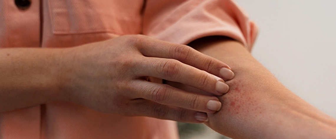 آبرسان |اسپری محافظت در برابر آفتاب و عوامل محیطی