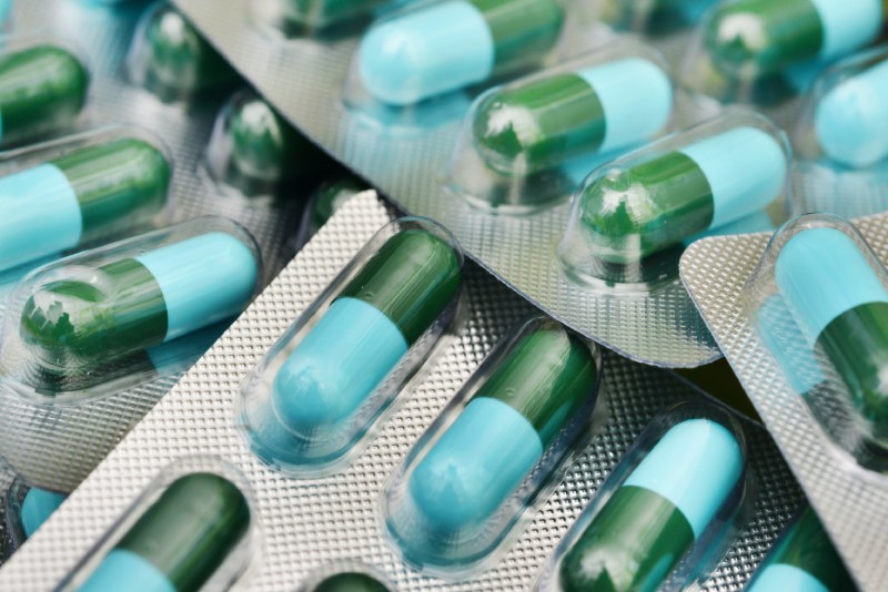 آنتی بیوتیک بدون نسخه؛ تهدیدی برای سلامت و افزایش مقاومت میکروبی